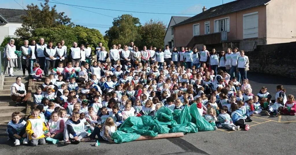 SaintBerthevin. Les élèves de l’école Jeanned’Arc ont nettoyé les