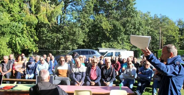 photo  vivante et conviviale l’association bercé sur 2 roues poursuit avec succès son bonhomme de chemin pour favoriser la découverte de la forêt.  &copy;  le maine libre 