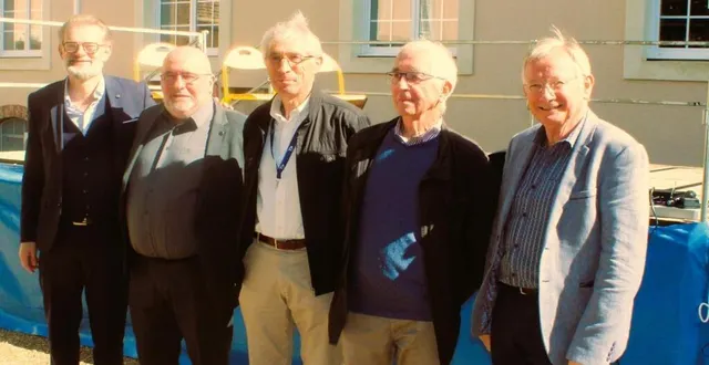 photo  de gauche à droite : xavier rutkowski, lionel montaru, jean-marc bourge,jean-paul briard et paul huet.  &copy;  ouest-france 