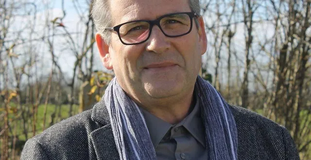 photo  victor augusto, auteur du livre « 40 ans de silence », et habitant la commune de voivres-lès-le-mans. il présentera son film vendredi 13 octobre 2023, à la salle polyvalente.  &copy;  victor augusto 