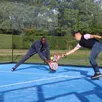 photo  à l’occasion de l’inauguration, samedi 30 septembre 2023, abdelkader hadji, conseiller municipal, et nicolas leudière, le maire de sablé-sur-sarthe, ont pu tester le terrain de padel. 