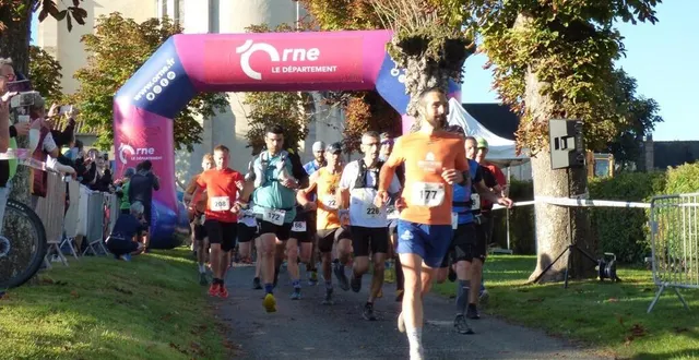 photo  parti d’entrée, le sarthois maxime couallier a dominé de la tête et des épaules la première édition du trail des monts d’amain, disputé ce dimanche matin près de courtomer.  &copy;  ouest-france 