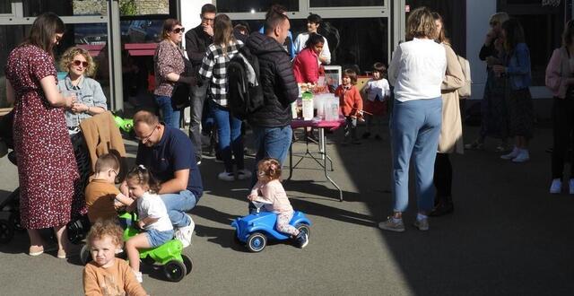 Plouvien. À la crèche parentale, les enfants d’hier reviennent comme