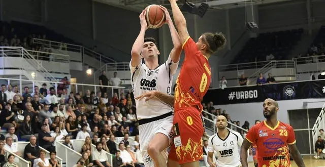photo  adrien sclear est l’une des bonnes surprises rennaises de ce début de saison.  &copy;  jocelyne régent 