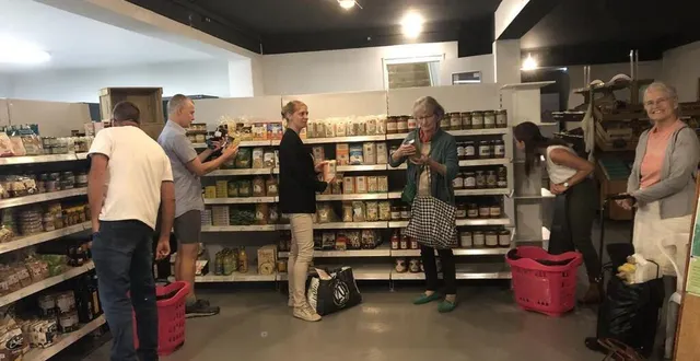 photo  les fourmis sarthoises disposent d’un nouveau local plus grand avenue olivier-heuzé.   &copy;  le maine libre 