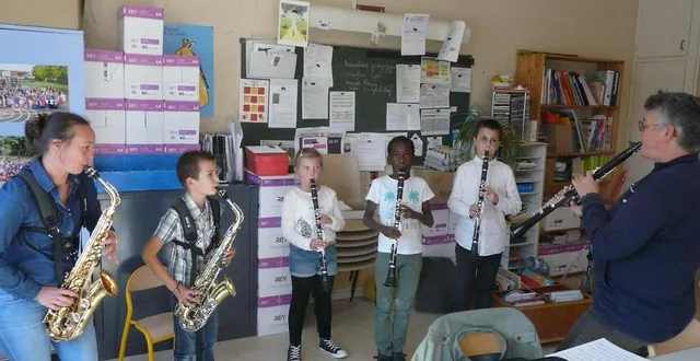 photo  les élèves sont répartis dans plusieurs salles selon les instruments qu’ils pratiquent.  &copy;  le maine libre 