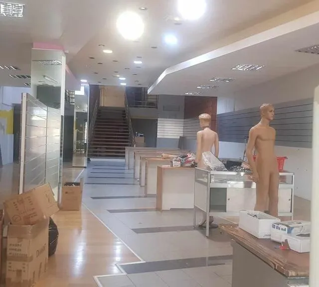 photo aujourd'hui, la boutique lajoie d'alençon était vide et déserte.  ©  ouest-france