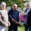 photo  françoise noël, secrétaire de l’afcb, régis bourneuf, maire de tuffé-val-de-la-chéronne et patrice bertrand, trésorier de l’afcb. 