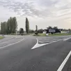 photo un rond-point va être aménagé sur le carrefour de l’entrée du lude, à quelques centaines de mètres du pont.