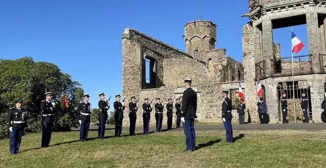 photo  la prise de commandement de la communauté de brigades (cob) de flers du major patrice maréchal s’est tenue ce lundi 16 octobre au mont de cerisy-belle-étoile (orne).  &copy;  ouest-france 