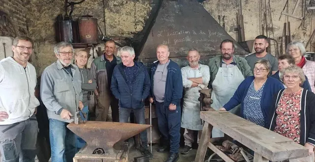 photo  les bénévoles de l’association de la forge préparent activement la réouverture.  &copy;  le maine libre 