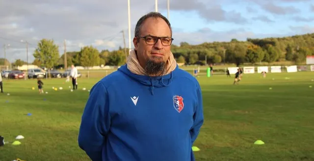 photo  mickaël lerebourg, président de la section rugby de l’union des sports fléchois connaît une année record au club.  &copy;  ouest-france 