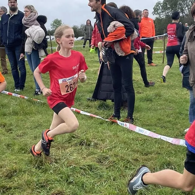 photo sérans accueillait samedi une épreuve de cross-country fsgt.  ©  ouest-france