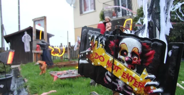 photo  le jardin de l’horreur de la famille geslin, à la lande-patry, est ouvert de 10 h à minuit le 31 octobre.  &copy;  ouest-france 