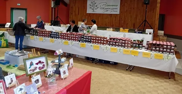 photo  le stand des confitures était très impressionnant avec ses 2 000 pots.  &copy;  le maine libre 