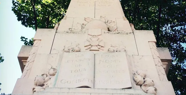 photo  le monument aux morts, au cimetière de l’ouest au mans.  &copy;  archives 