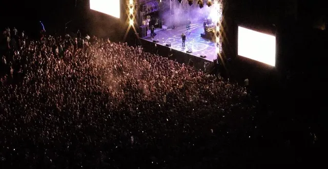 photo  cet été 2023, le festival de trélazé a réuni selon la municipalité plus de 200 000 personnes.  &copy;  © helidrone 