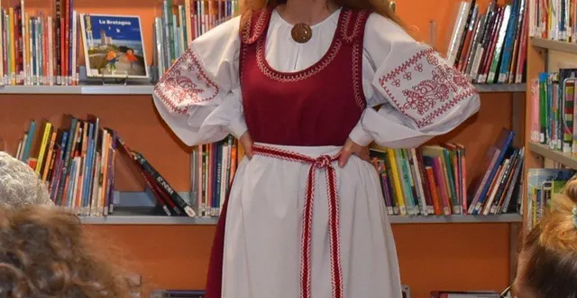 photo  marina, artiste carélienne, a interprété des chants traditionnels.  &copy;  le maine libre 