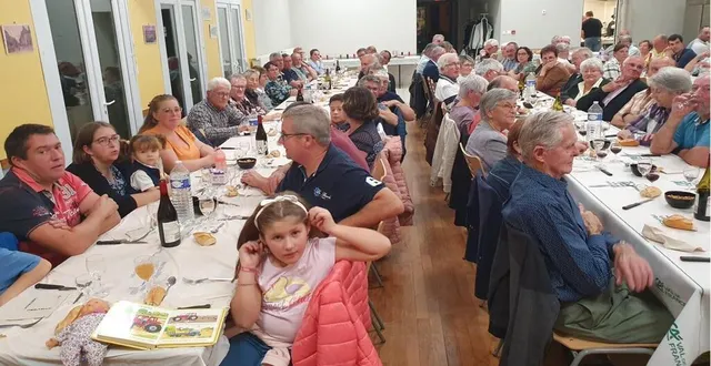 photo  bénévoles et éleveurs se sont retrouvés pour une belle soirée.  &copy;  le maine libre 