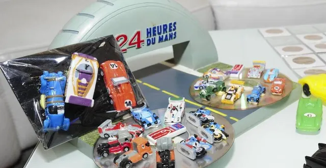 photo  la bourse d’échange accueille toutes les collections d’intérieur. elle aura lieu dans la salle polyvalente de la commune.  &copy;  photo : le maine libre – yvon loué 