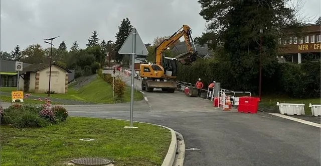 photo  les travaux sont effectués par la société eurovia atlantique agence hrc du mans et la société s3c.  &copy;  le maine libre 