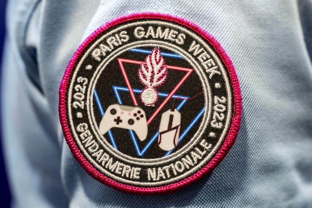 Créer un logo de l'armée et un patch militaire