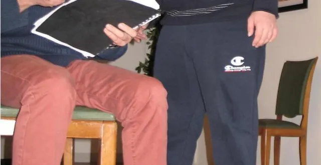 photo  oscar répète avec jean-marc briesbrouck pour présenter ses deux saynètes  &copy;  le maine libre 