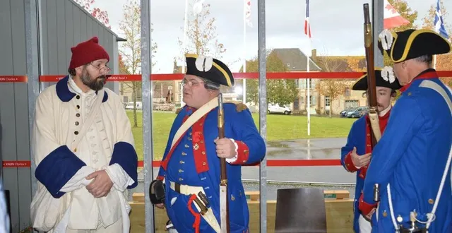 photo  des reconstitutions historiques ont été présentées avec le corps royal d’infanterie de la marine venu de cancale.  &copy;  ouest-france 