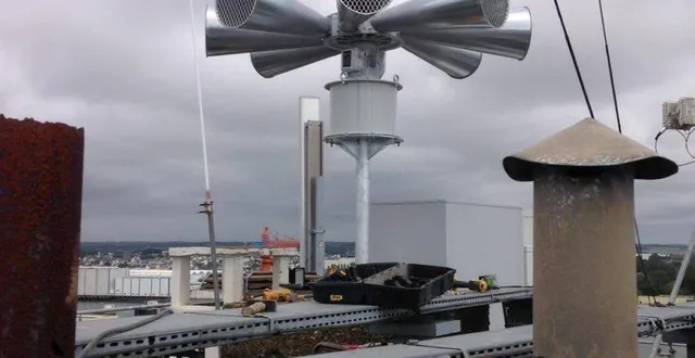 photo  les sirènes retentiront exceptionnellement huit jours plus tard.  &copy;  archives ouest-france 