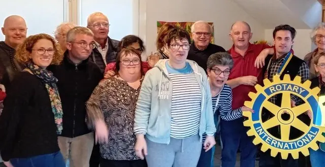 photo  les résidents du foyer ont accueilli le rotary bérengère.  &copy;  le maine libre 