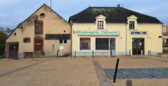 photo  les travaux de la boulangerie commenceront en décembre et devraient se terminer courant avril.  &copy;  ouest-france 
