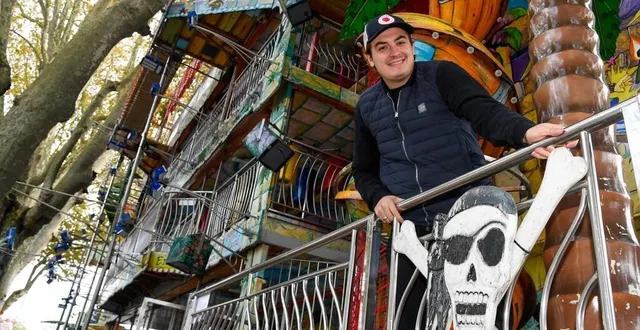 photo  angers, le 9 novembre 2023. rubens spengler et les forains de la foire saint-martin attendent les visiteurs pour quatre semaines de fête.  &copy;  photo co – laurent combet 