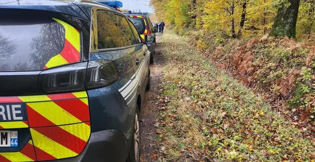 photo  une trentaine de gendarmes sont intervenus pour faire évacuer les lieux.    &copy;  le maine libre 