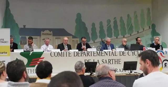 photo  l’assemblée n’a pu élire de nouveau président.  &copy;  photo : marie grenêche 