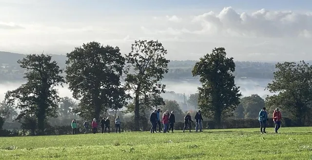photo  randonneurs matinaux du montilly sport nature festival.  &copy;  ouest-france 