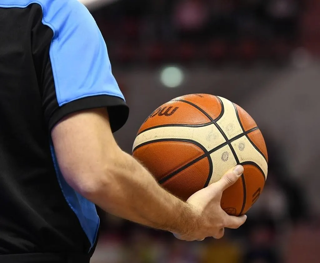Le racisme s’invite dans un match de basket en LoireAtlantique un