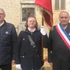 photo  alice blin a porté le drapeau, ici entourée du maire, didier duvaldestin, et du président des anciens combattants, patrick fleury. 