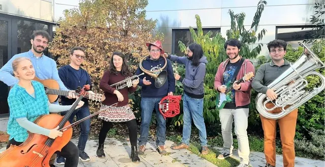photo  dix-neuf professeurs de l’école de musique donneront un concertsamedi 25 novembre à 20 h 30 au val’rhonne.  &copy;  le maine libre 