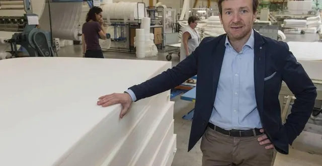 photo  laurent crépin, dirigeant de maliterie, ici dans l’usine de neuville-sur-sarthe, en 2018.  &copy;  ouest france archives 