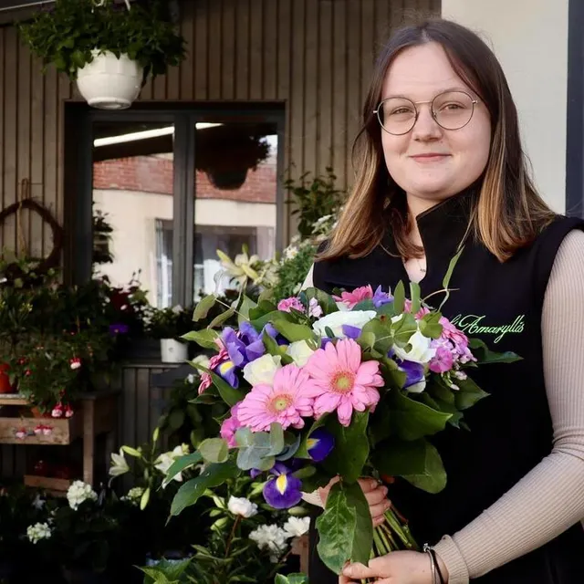photo manon leroux a remporté l’or au concours de meilleurs apprentis de france parcours fleuriste.  ©  archives ouest-france