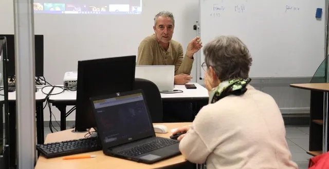 photo  pendant une heure, dominique petit a initié les personnes inscrites au streaming.  &copy;  le maine libre 