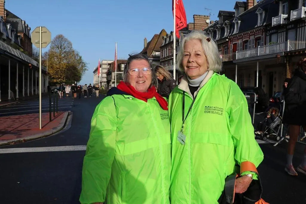 EN IMAGES. Une véritable marée humaine au marathon de Deauville, ce