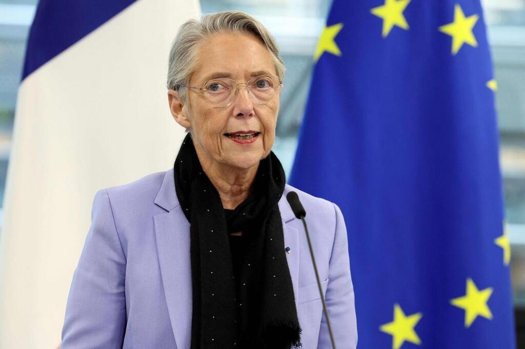 Élisabeth Borne exclut d’être tête de liste aux élections européennes