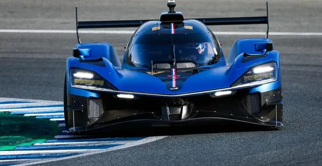 photo  mick schumacher avait testé l’hypercar alpine lors d’essais privés à jerez en espagne, en octobre.  &copy;  alpine – florent gooden / dppi 
