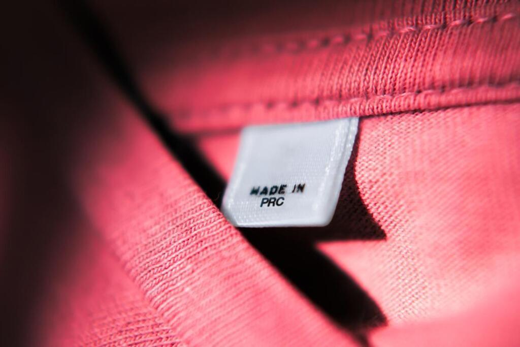 Que signifie l’inscription « made in PRC » sur vos étiquettes de vêtements ?
