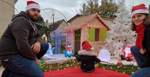 photo  laurine et jessy ont commencé en septembre à décorer leur maison des lutins.   &copy;  le maine libre 