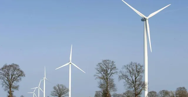 photo  les zones d’accélération de la production d’énergies renouvelables, parmi lesquelles figure l’éolien, ont été évoquées au cours de l’assemblée générale de l’association des maires ruraux de la sarthe.  &copy;  archives ouest france 