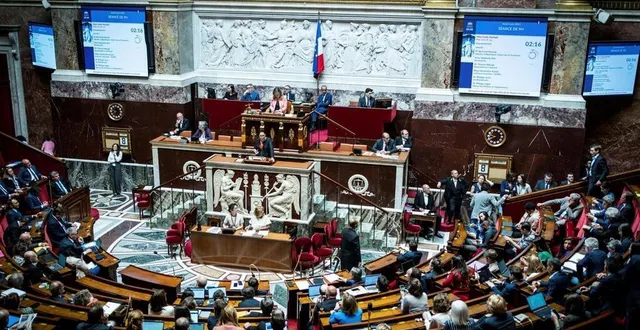 photo  le projet de loi immigration commencera à être examiné ce 27 novembre en commission des lois puis le 11 décembre en séance publique à l’assemblée nationale.  &copy;  archives afp 