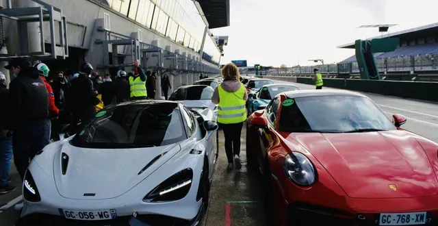 photo  fast rennes organise des baptêmes de piste le samedi 9 décembre, au circuit bugatti du mans.  &copy;  fast rennes 