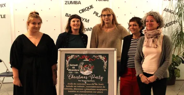 photo  de gauche à droite : morgane leroy (rasso-sarthois), tatiana guelle (le val’rhonne), sandrine leroy (rasso-sarthois), émilie georget (le val’rhonne) et marie allioux-brochelieux, présidente de l’association d’animation du val’rhonne.  &copy;  ouest-france 